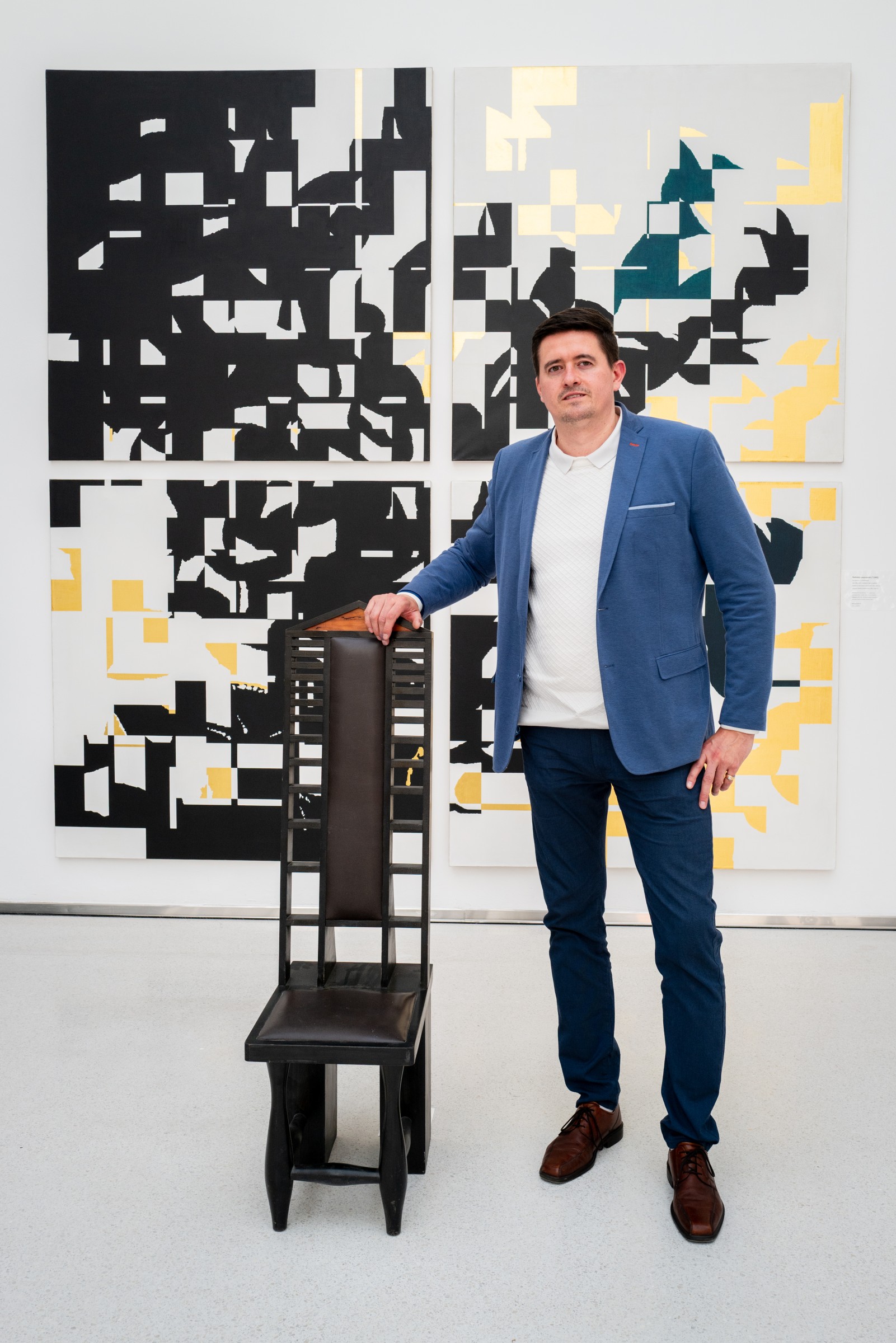 Pavel Urban na výstavě OKOUZLENI GEOMETRIÍ, Mánes, duben 2025